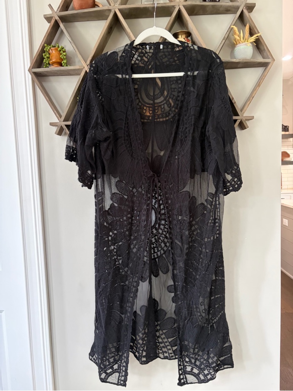 Black lace floral crochet kimono cardigan beach cover-up/duster. One Size.